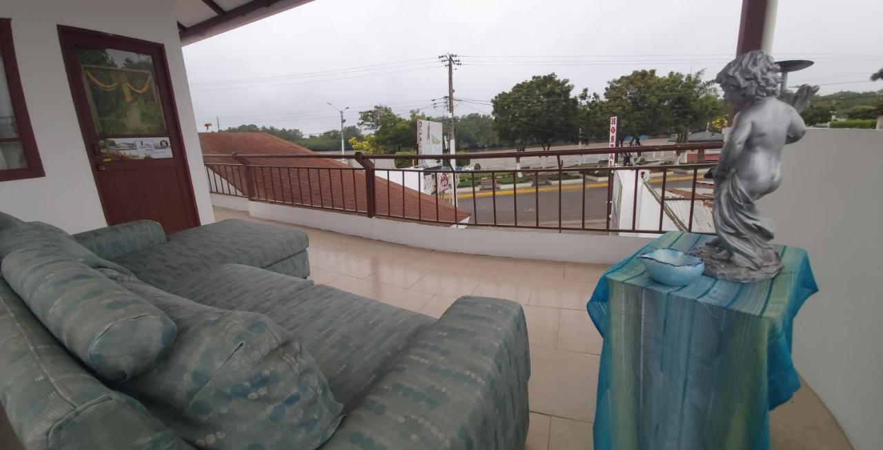 Hostal Gualingo Hotel Santa Rosa  Exterior photo